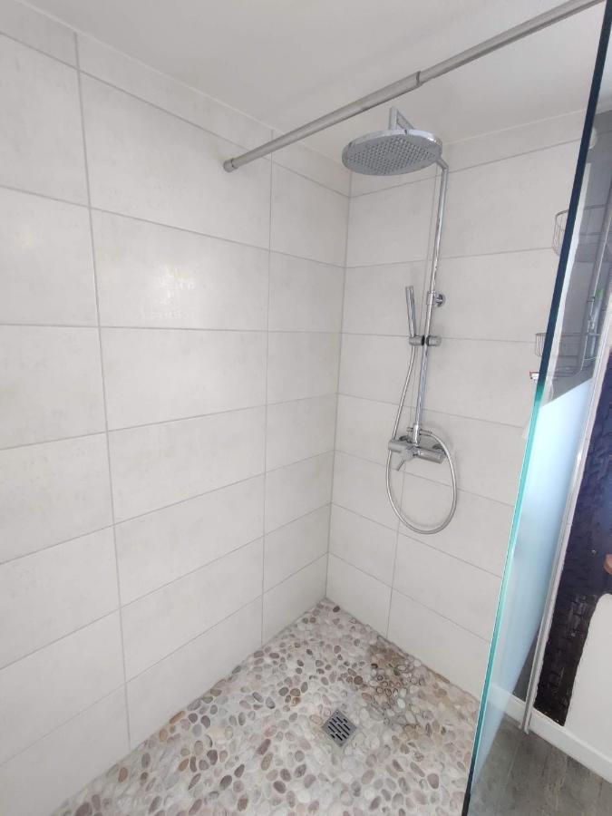 זקסנהיים Gemuetliche Gaestezimmer In Einem Neu Sanierten Fachwerkhaus מראה חיצוני תמונה